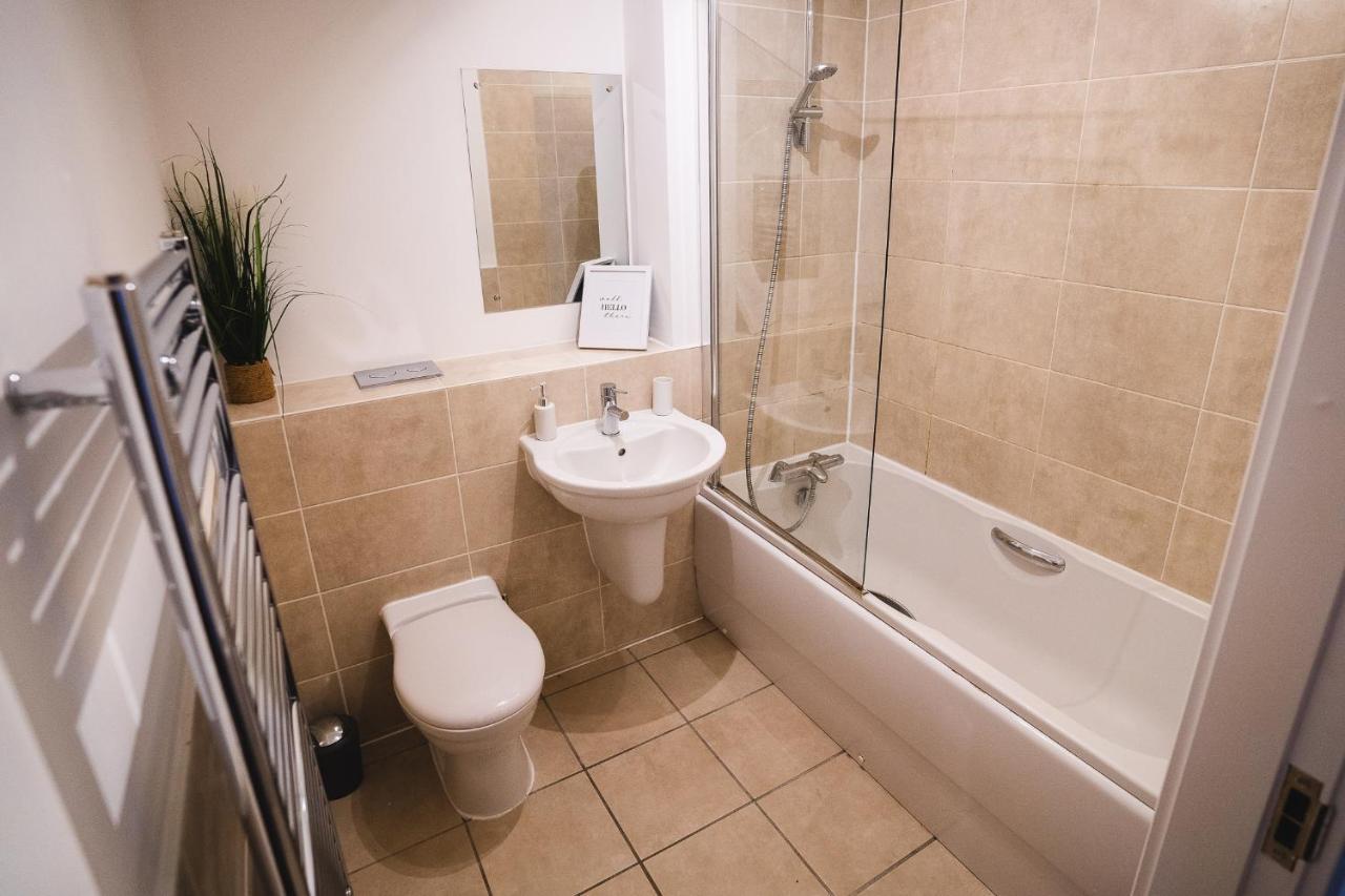 City Centre 2-Bed - New - Free Wi-Fi - Central Манчестер Екстер'єр фото