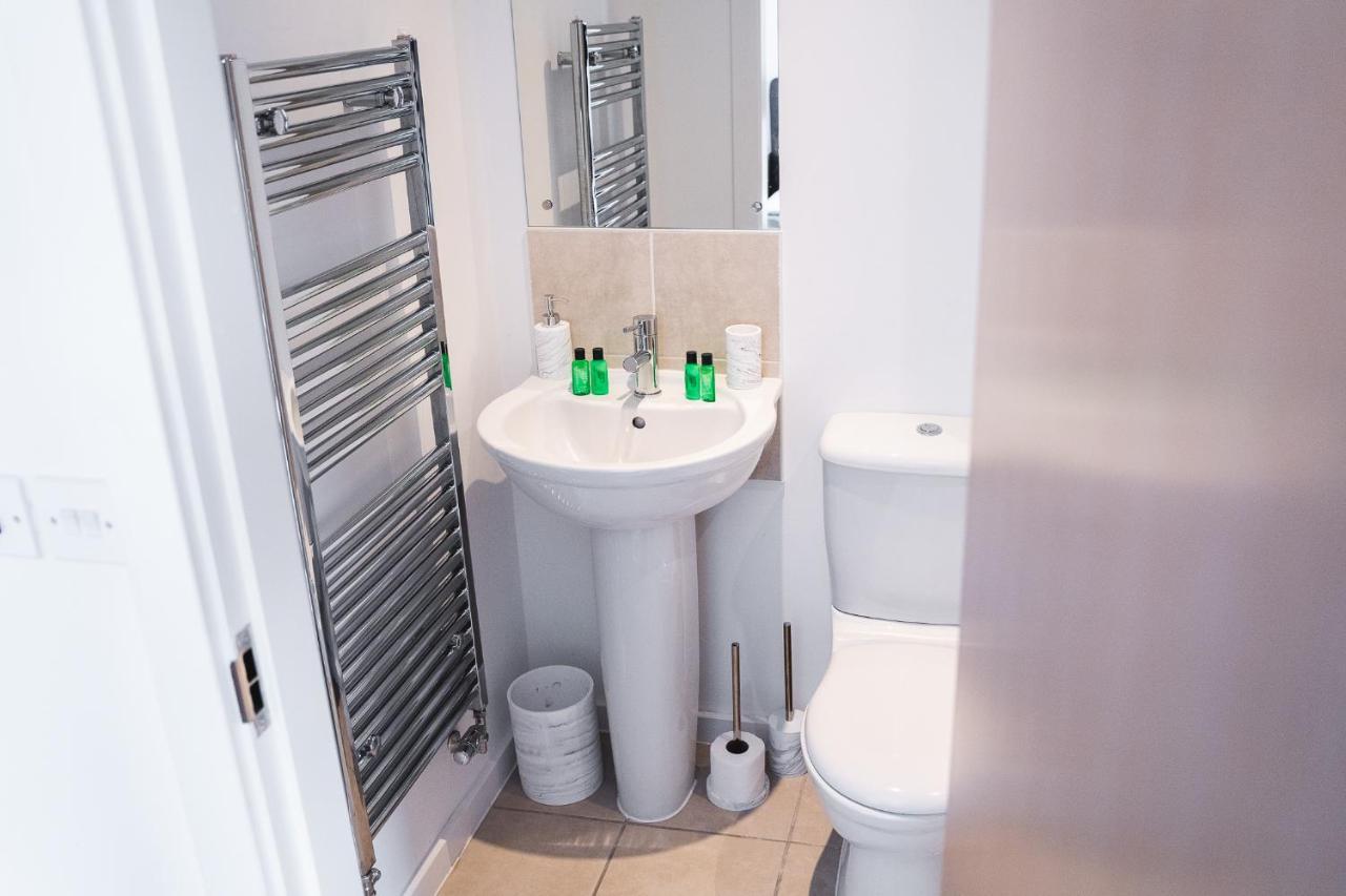 City Centre 2-Bed - New - Free Wi-Fi - Central Манчестер Екстер'єр фото