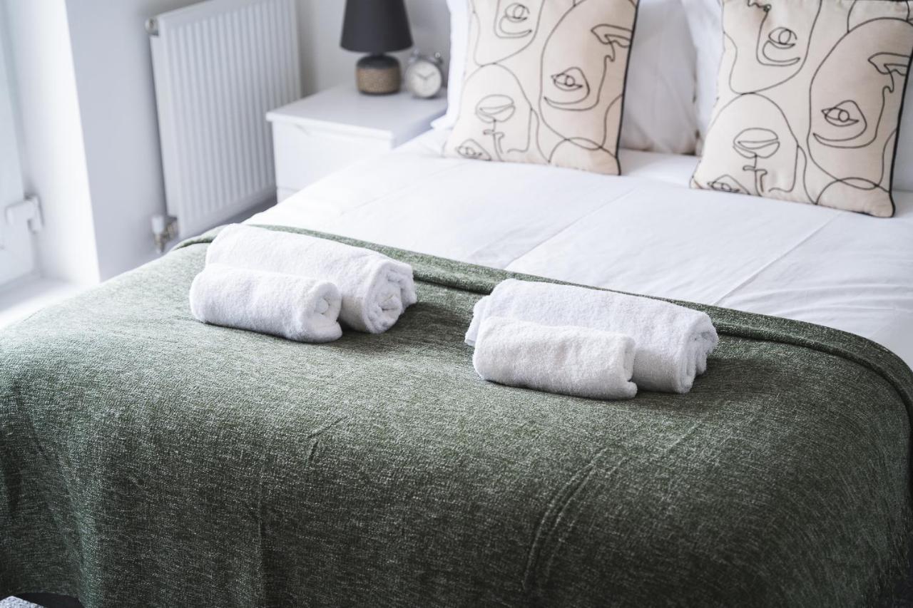 City Centre 2-Bed - New - Free Wi-Fi - Central Манчестер Екстер'єр фото
